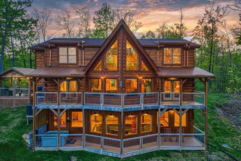 The Appalachian - Your Pigeon Forge Dream Cabin 塞维尔维尔 外观 照片