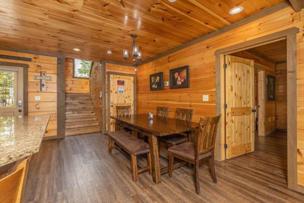 The Appalachian - Your Pigeon Forge Dream Cabin 塞维尔维尔 外观 照片