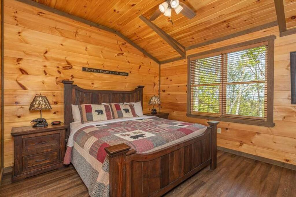 The Appalachian - Your Pigeon Forge Dream Cabin 塞维尔维尔 外观 照片