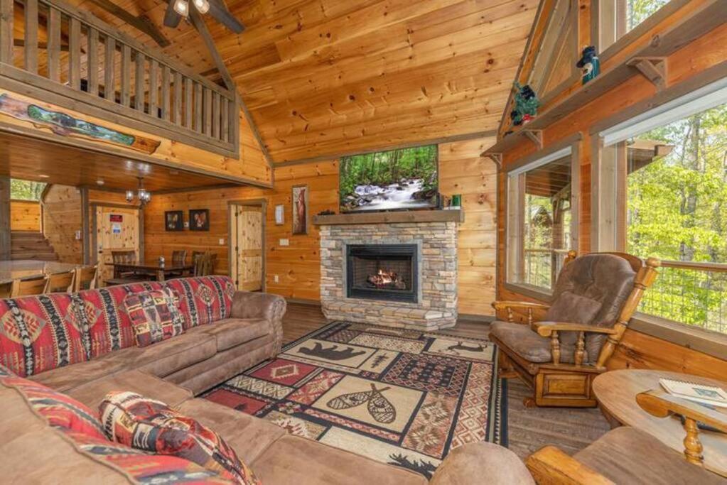 The Appalachian - Your Pigeon Forge Dream Cabin 塞维尔维尔 外观 照片